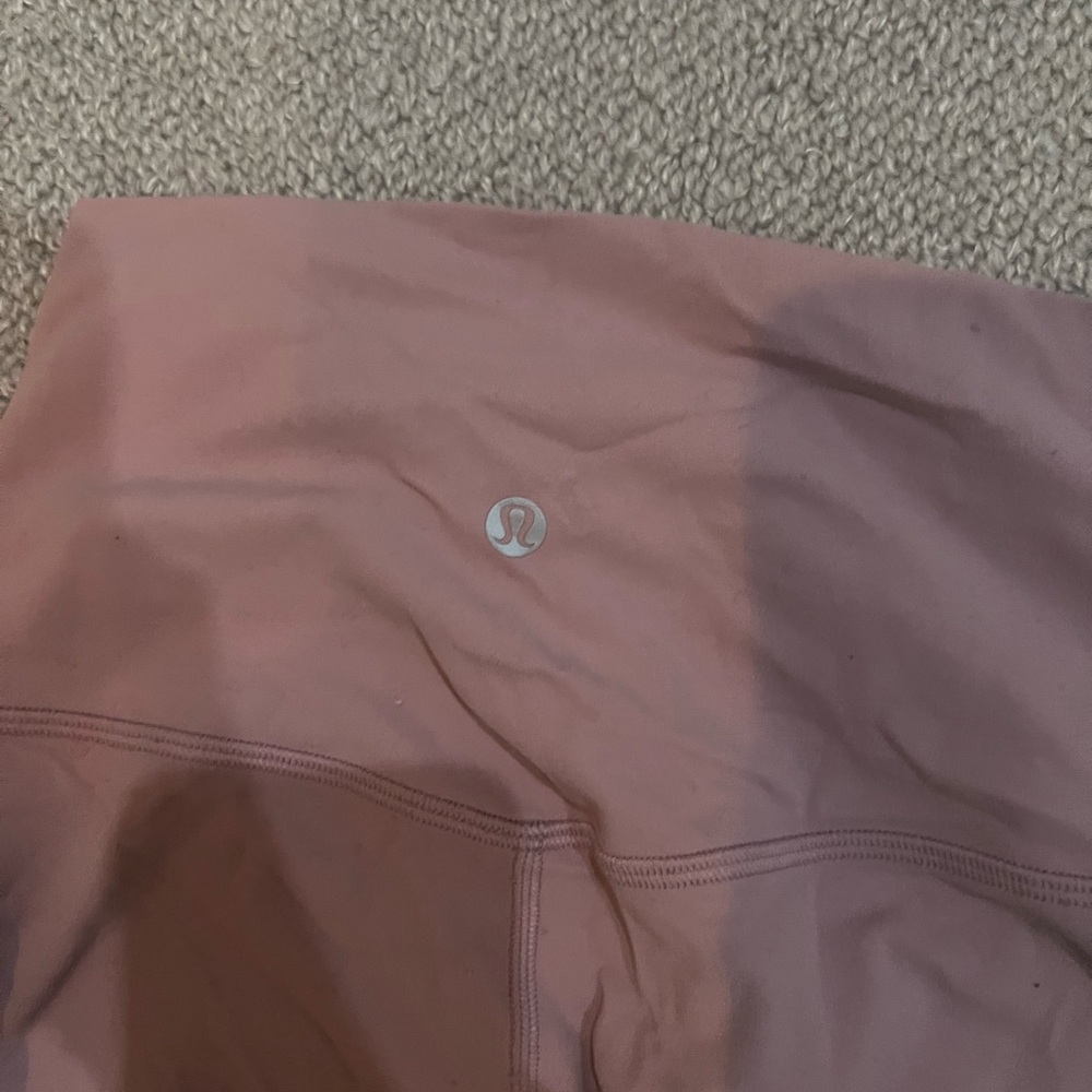 Pink Lululemon leggings ‘28